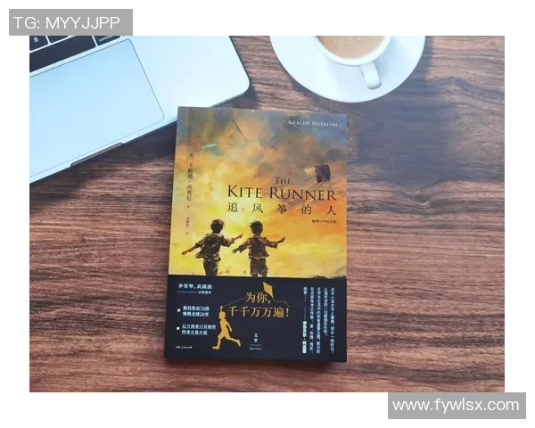 小猫与足球的奇妙冒险:一场意外的友谊与成长之旅 小猫与足球的奇妙冒险:一场意外的友谊与成长之旅